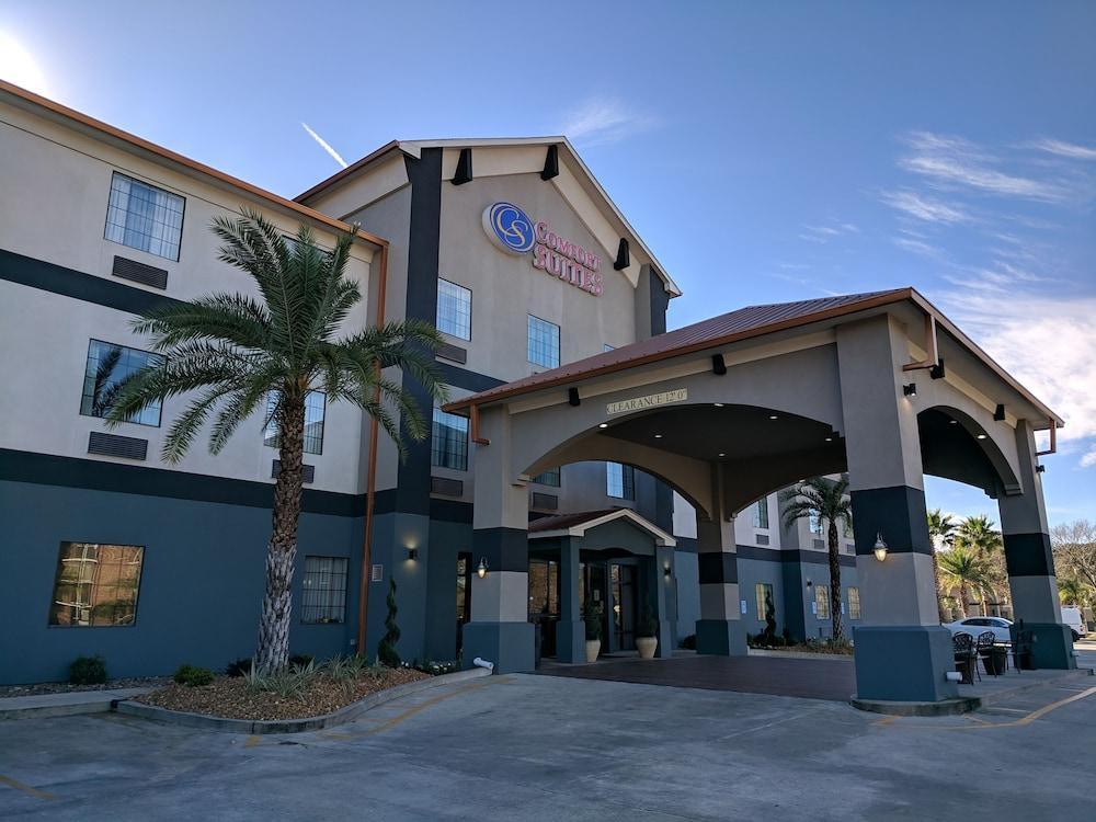 Comfort Suites Oil Center Lafayette Exterior photo