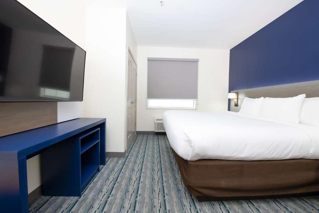 Comfort Suites Oil Center Lafayette Room photo